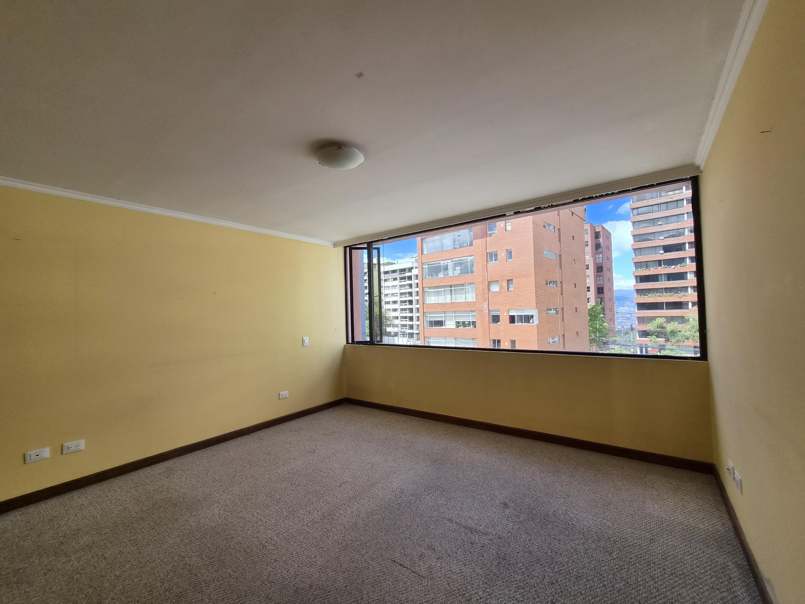 Penthouse en la Gonzáles Suárez 3