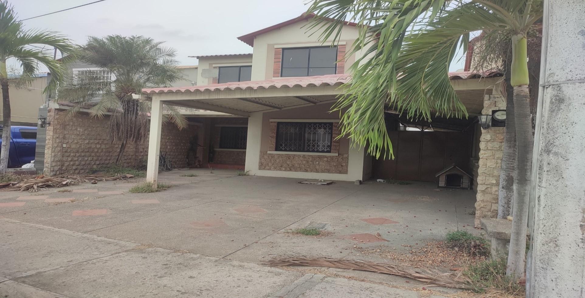 Casa en venta en urb. villa Club, Daule, Guayas