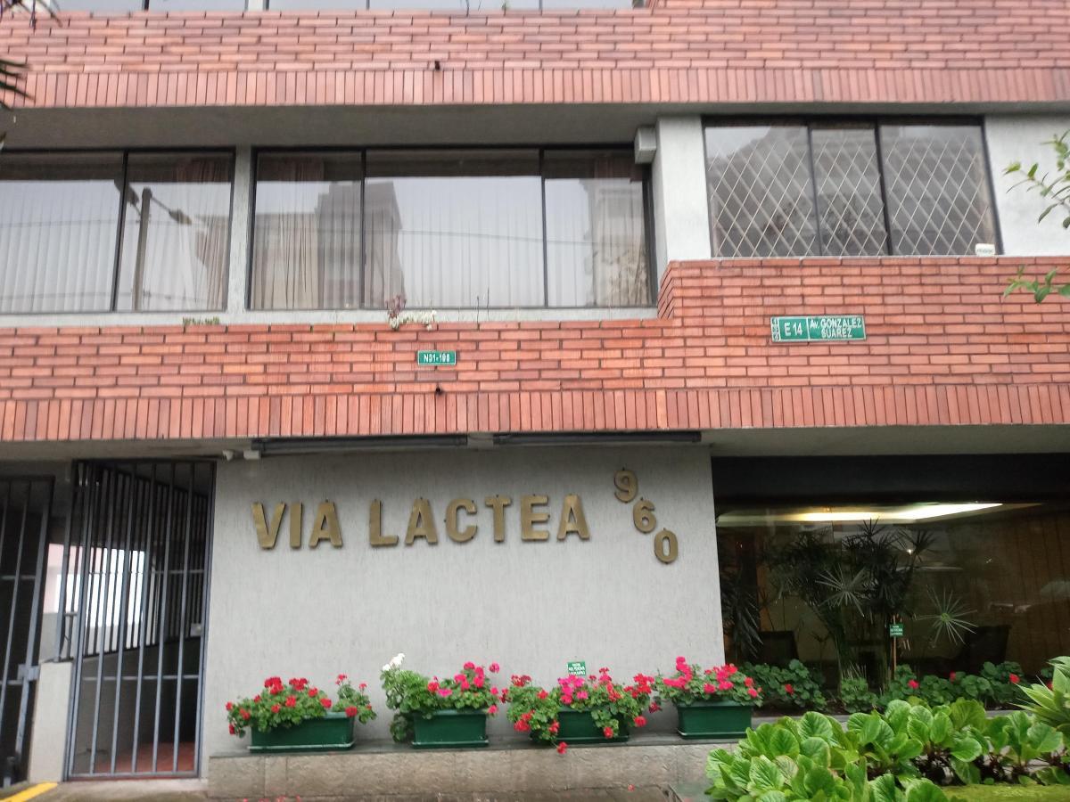 Departamento en venta en la González Suárez