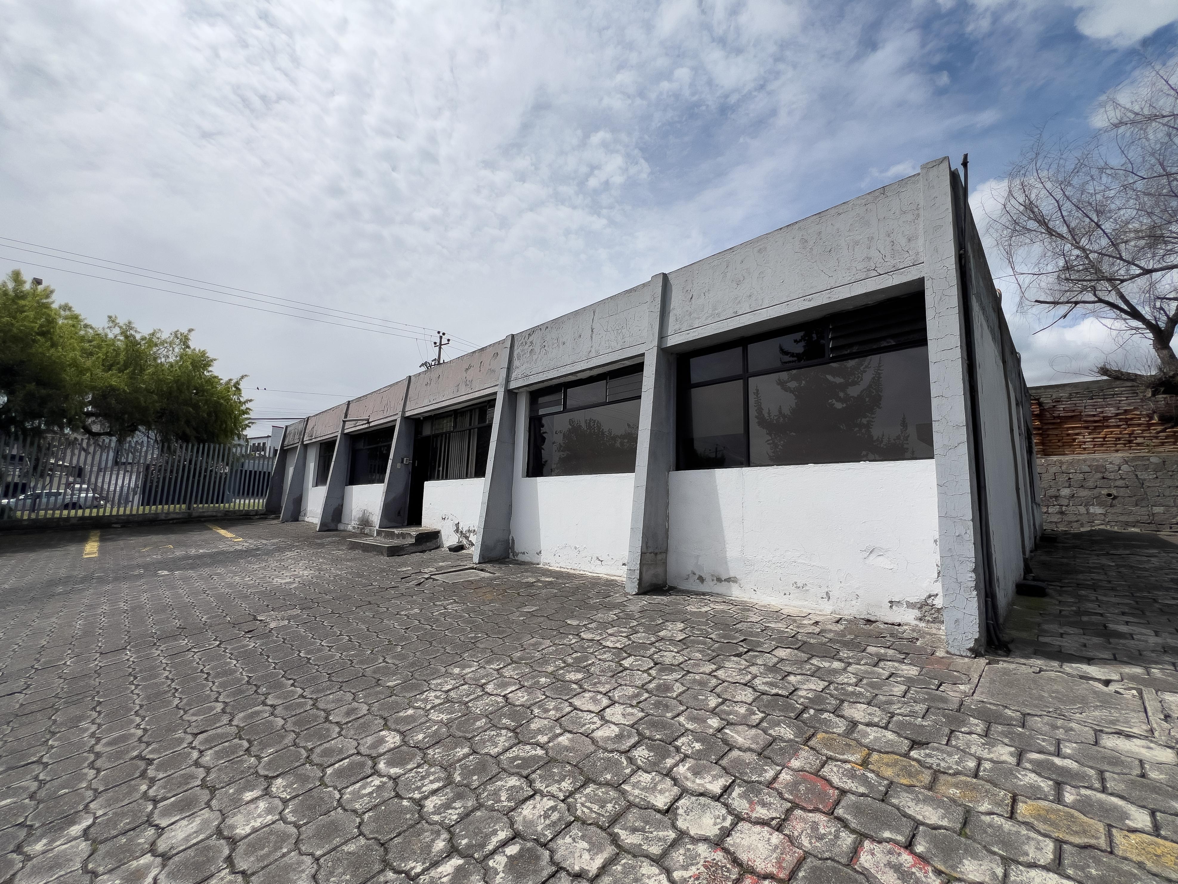 Terreno con construcción en El Condado