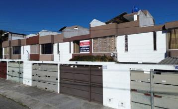 Casa En Venta, Aplica Crédito Vip 4.87%, Sector Huertos Familiares Azaya, Ibarra
