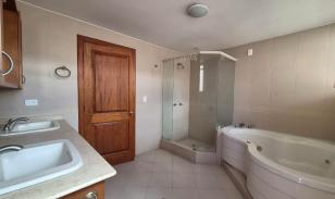 Penthouse en la Gonzáles Suárez 19