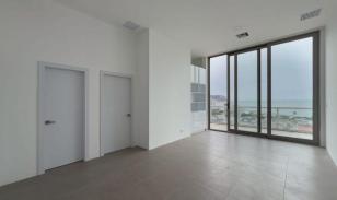 Penthouse de lujo con vista al mar