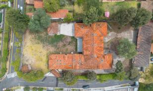 Terreno premium en Monteserrín con potencial para 5 residencias exclusivas